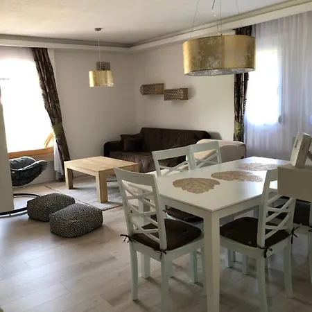 Navis Villa