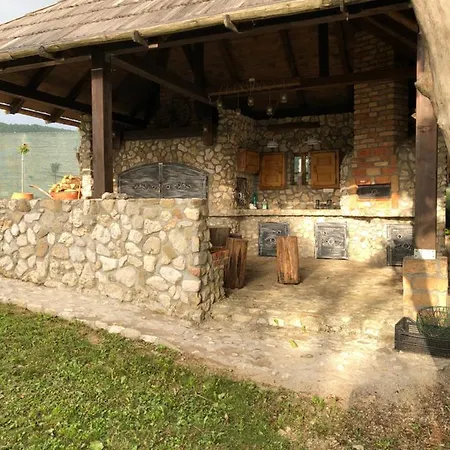 Navis * Bihać