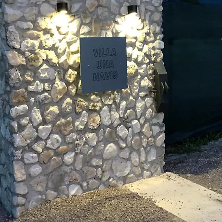 Navis Villa