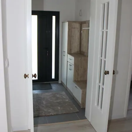 Navis Villa Bihac